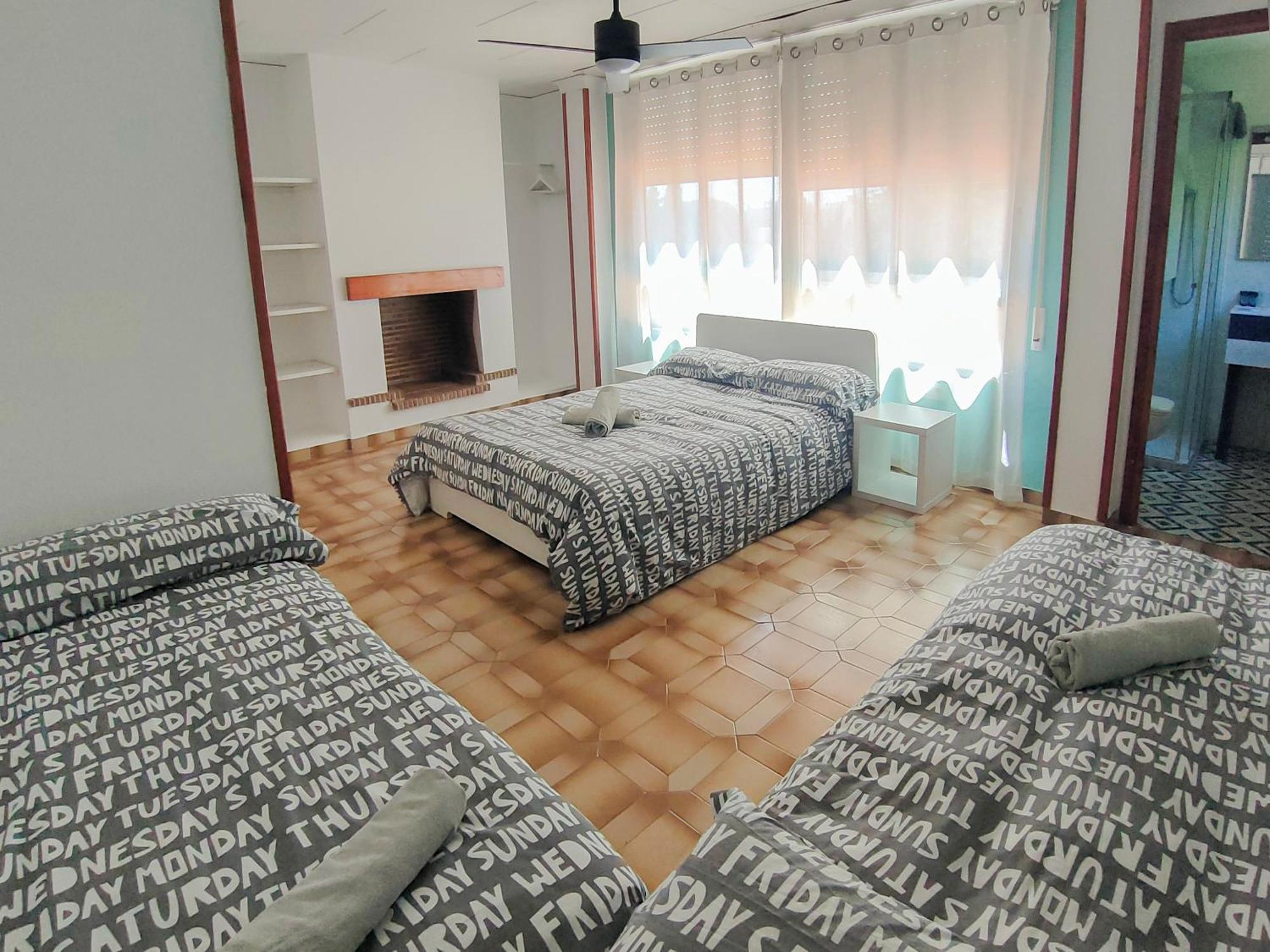 Guest house Aqua House
